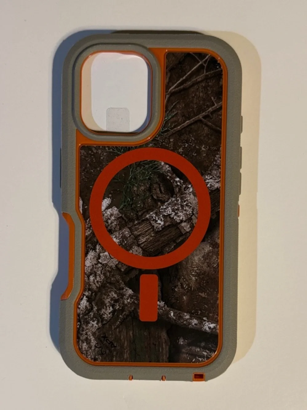 NWT OtterBox Defender Pro XT Gray and Orange Camouflage Phone 16 Case